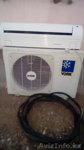 York,в отличном состоянии.Зима-лето. - Изображение #1, Объявление #1556681