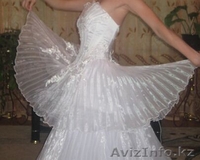 Продам Свадебное платье пр-во украина - Изображение #2, Объявление #307508