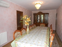 Продам 4-комнатную, 16мкр, 2-этаж - Изображение #1, Объявление #921047