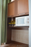 продается хорошая квартира с евроремонтом и встроенной кухней и прихожей, автон  - Изображение #8, Объявление #1161159