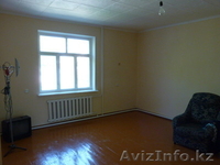 дом новый  2 этажа из жженого кирпича, общей площадью 222 м2, хозпостройки, сад - Изображение #6, Объявление #1620691