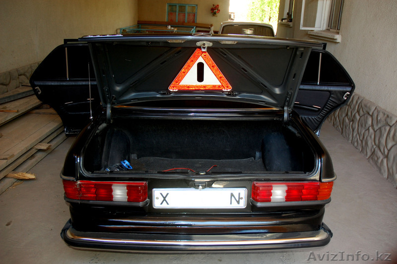 Мерседес Бенс (Даймлер-Бенс) Е 230 - Изображение #1, Объявление #306671