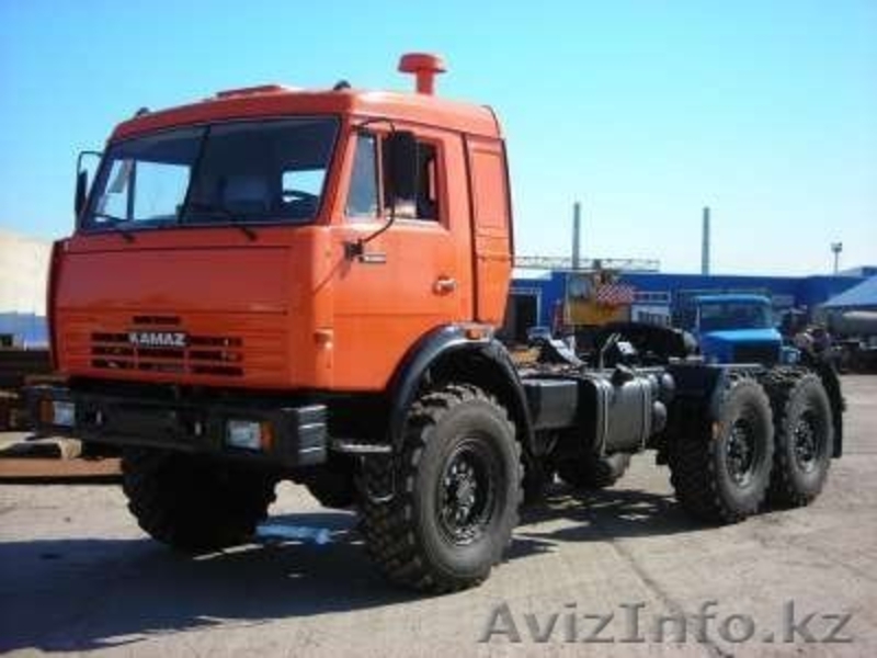 Седельные тягачи камаз 6х6. КАМАЗ-44108 седельный тягач. КАМАЗ 44108 6х6. Тягач КАМАЗ 44108.