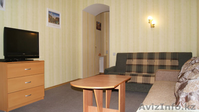 Сдам по суточно  1-ком кв с ремонтом в центре - Изображение #2, Объявление #940997