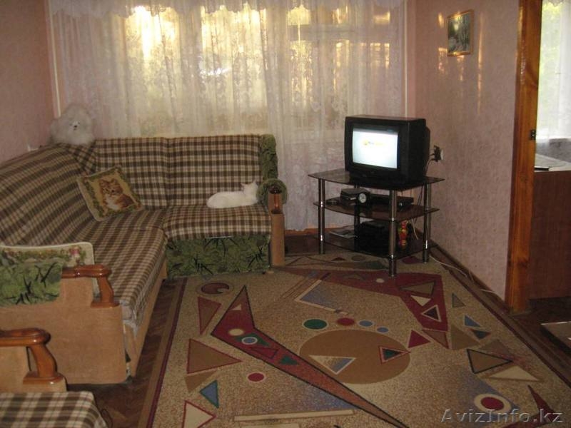 Продается 4-х комнатная квартира в Шымкенте (Казахстан) - Изображение #10, Объявление #1105724