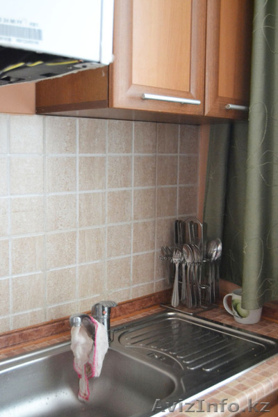 продается хорошая квартира с евроремонтом и встроенной кухней и прихожей, автон  - Изображение #9, Объявление #1161159