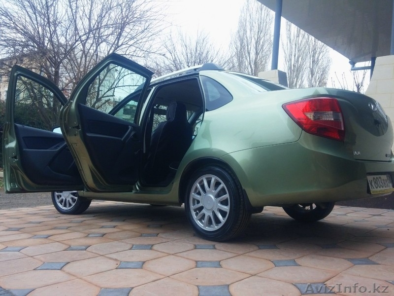 Lada Granta колумбийский зелень (более не невыпускается в этом цвете) - Изображение #7, Объявление #1516785