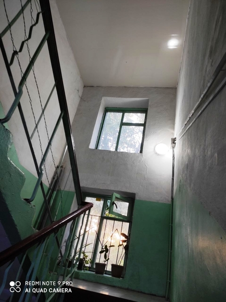 Продаётся 3 (трёх) комнатная квартира в центре г. Шымкент (Киял Алеми) - Изображение #1, Объявление #1697014