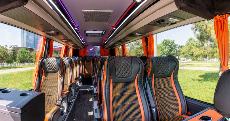 Пассажирские перевозки автобусы микроавтобусы заказ трансфер спринтер хайс  - Изображение #4, Объявление #1741805