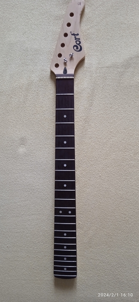 Ремонт электрогитар, акустических гитар. Настройка, реставрация. - Изображение #4, Объявление #1742527