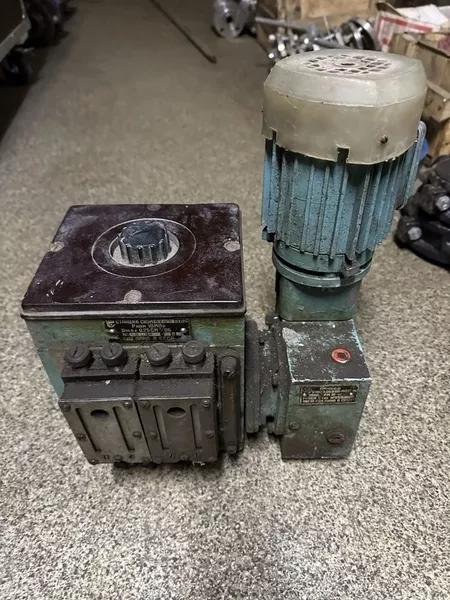 Куплю компрессоры и компрессорные запчасти 2ВМ4 4ВМ10 - Изображение #1, Объявление #1752916