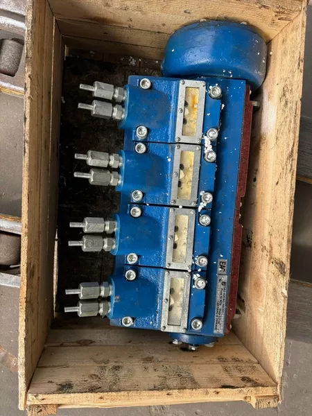 Куплю компрессоры и компрессорные запчасти 2ВМ4 4ВМ10 - Изображение #5, Объявление #1752916